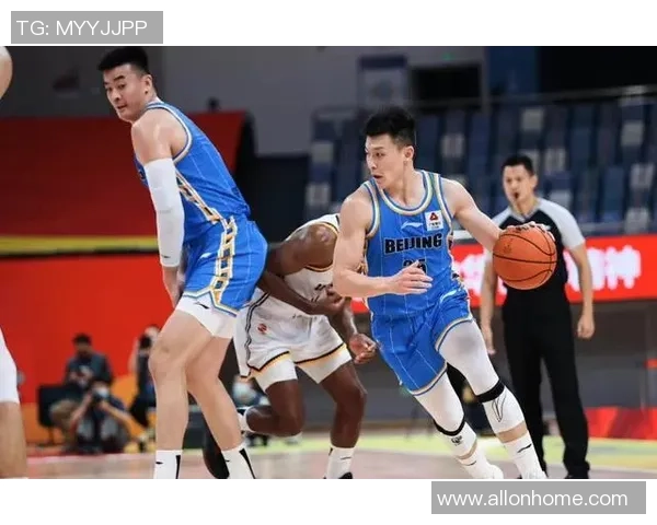 上海篮球队以91分领跑世锦赛积分榜展现强大实力 上海篮球队以91分领跑世锦赛积分榜展现强大实力